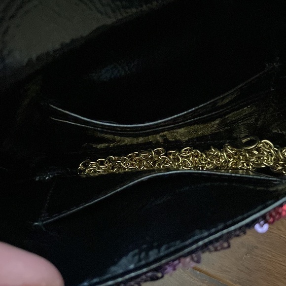 Absolutely cute Victoria’s Secret mini sequin bag - Picture 4 of 10